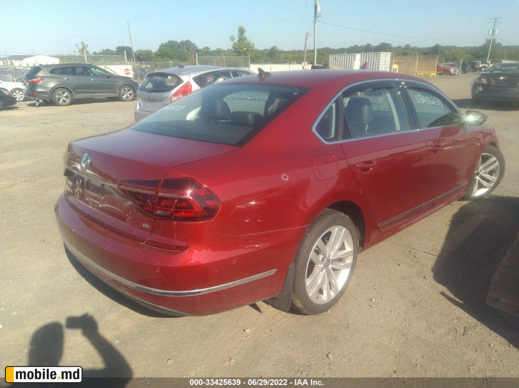 2018 Volkswagen Passat — photo 4