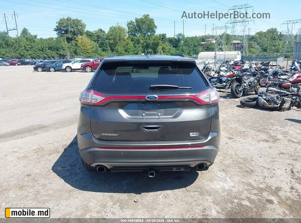 2018 Ford Edge — photo 16