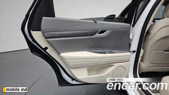 2026 Genesis G80 — photo 25