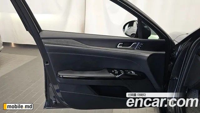 2025 Kia K5 — photo 24