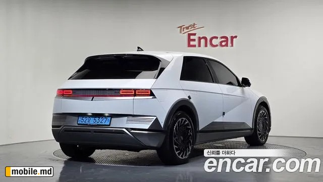 2024 Hyundai IONIQ