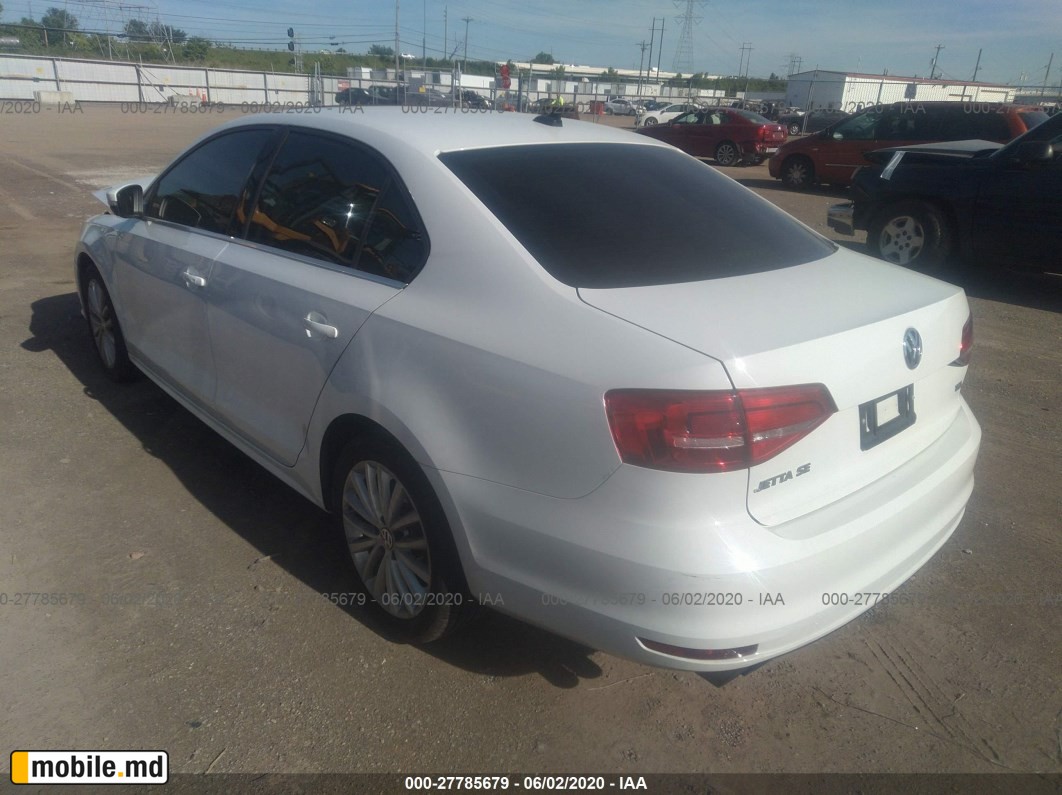 2015 Volkswagen Jetta — photo 2