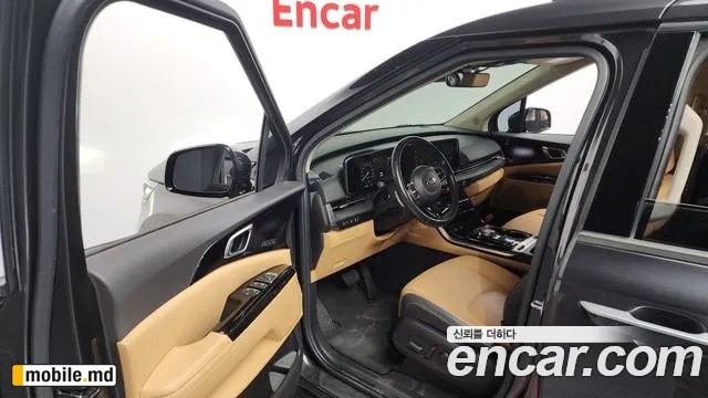 2021 Kia Canival — photo 10