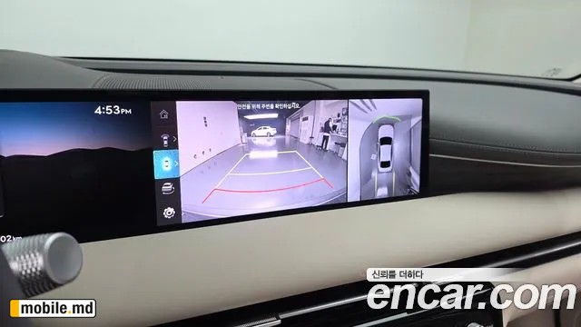 2025 Genesis G80 — photo 14