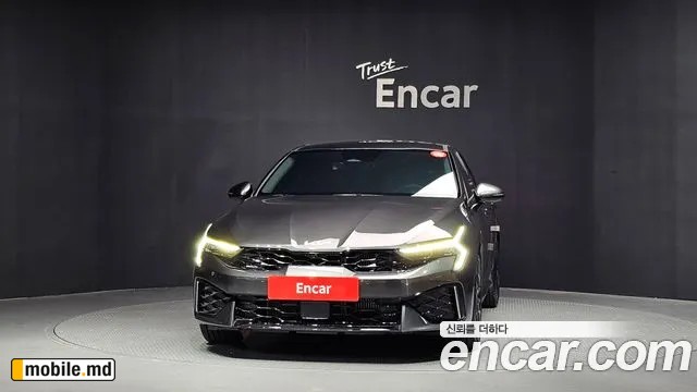 2025 Kia K5 — photo 3