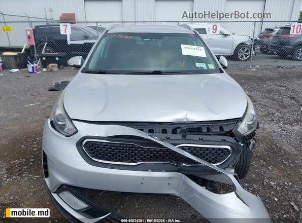 2017 Kia Niro — photo 12