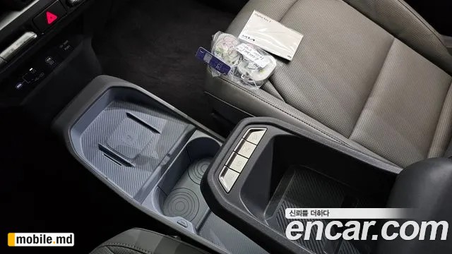 2025 Kia EV3 — photo 18