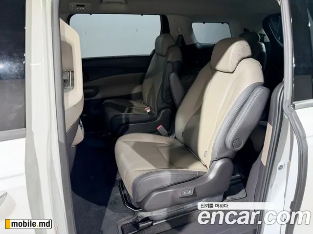 2025 Kia Canival — photo 5