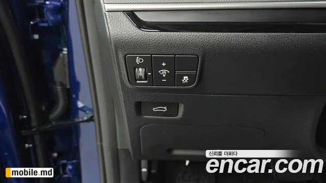 2025 Kia K5 — photo 18