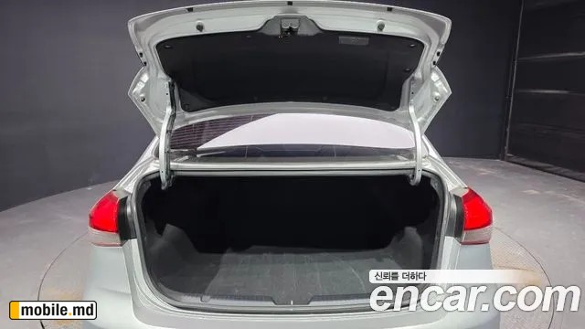 2018 Kia K3 — photo 20