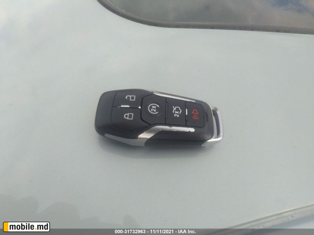 2013 Ford Fusion — photo 11
