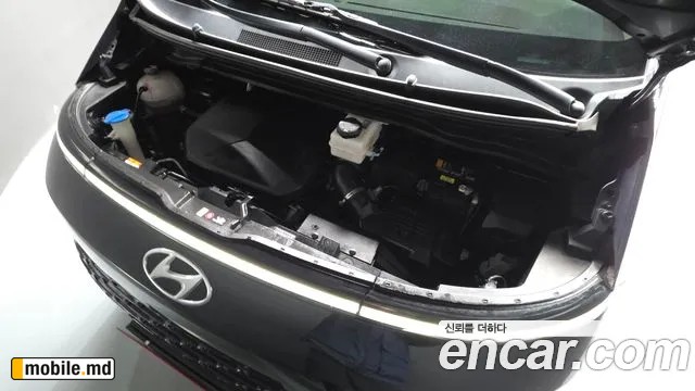 2023 Hyundai Staria — photo 6