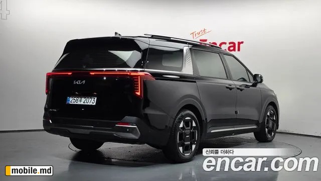 2025 Kia Canival — photo 2