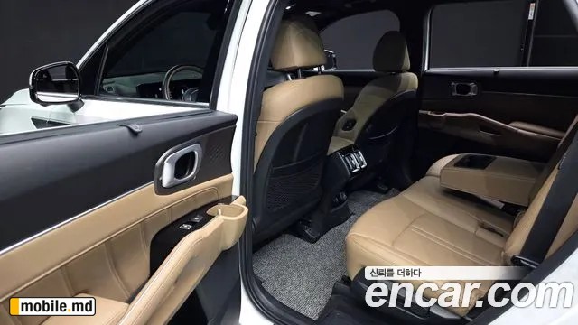 2025 Kia Sorento — photo 11