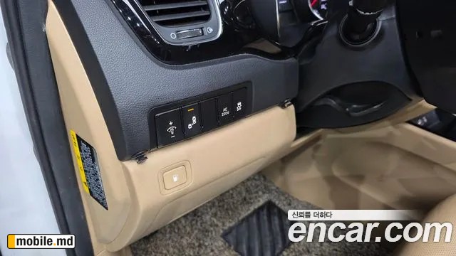 2018 Kia Canival — photo 16