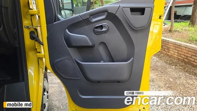 2020 Renault Master — photo 25