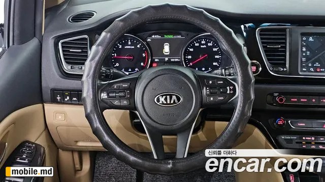 2019 Kia Canival — photo 13