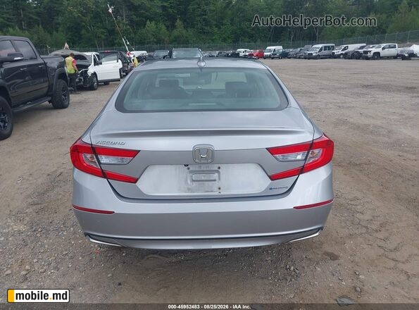 2020 Honda Accord — photo 16