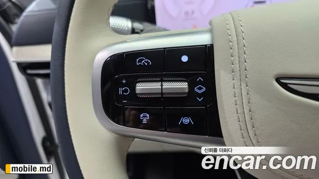 2025 Genesis GV80 — photo 17