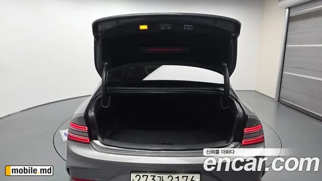 2025 Genesis G80 — photo 20
