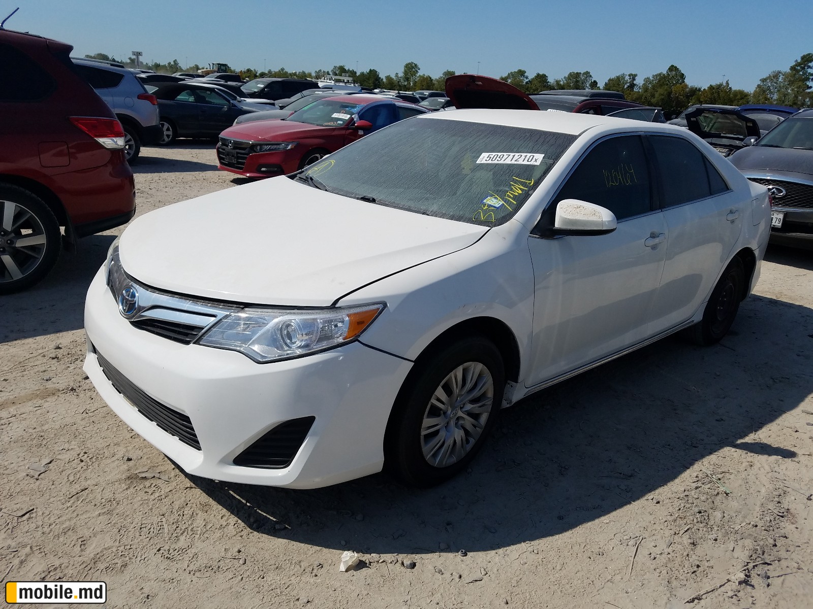 2013 Toyota Camry — photo 2