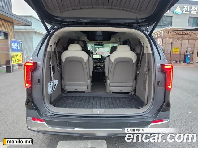 2025 Kia Canival — photo 20