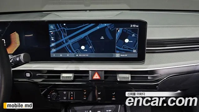 2025 Kia K5 — photo 13