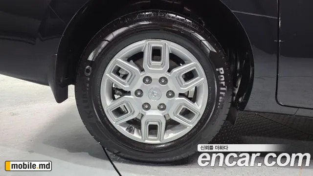 2023 Hyundai Staria — photo 5