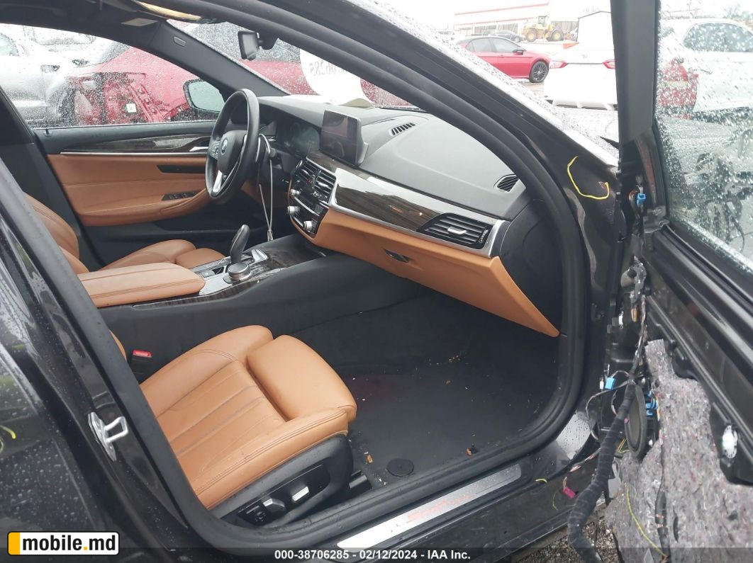 2019 BMW 530I Xdrive History Trade History — photo 4