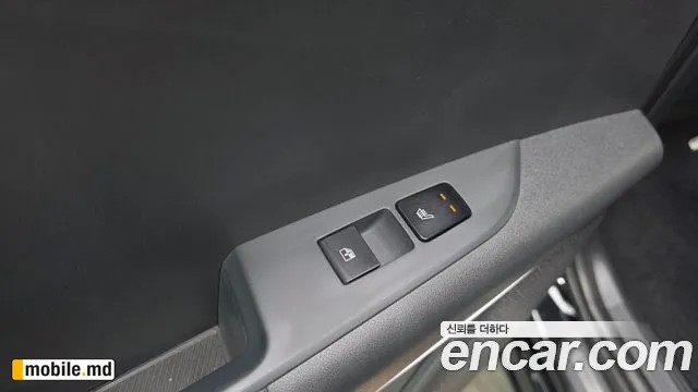 2023 Kia Niro — photo 32