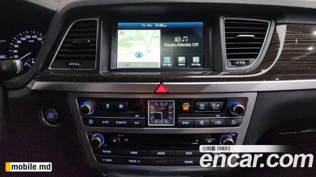 2018 Genesis G80 — photo 14