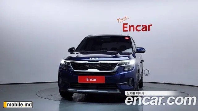2022 Kia Seltos — photo 2