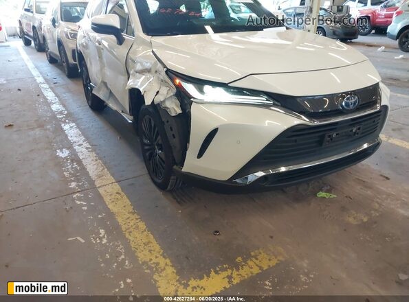 2021 Toyota Venza — photo 6