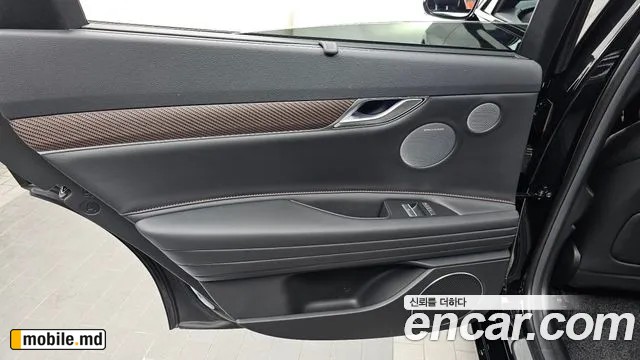 2026 Genesis G80 — photo 25