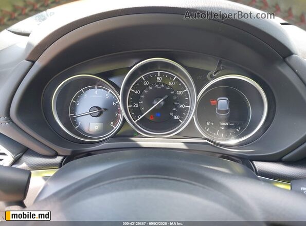 2024 Mazda 2 — photo 7