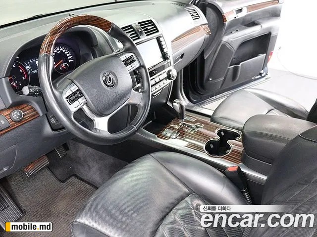 2017 Kia Mohave — photo 16