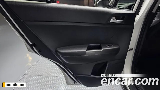 2020 Kia Sportage — photo 25