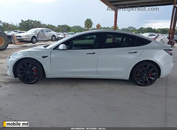 2018 Tesla Model 3 — photo 12