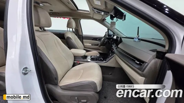 2021 Kia Canival — photo 10
