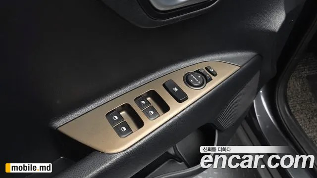 2018 Kia Stonic — photo 19