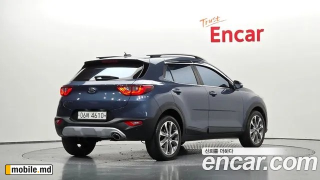 2018 Kia Stonic — photo 2