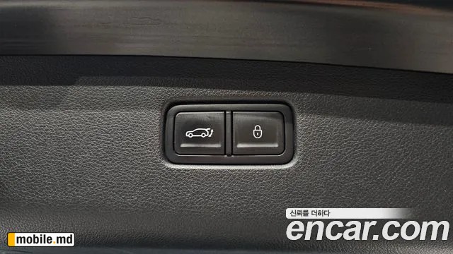 2022 Genesis GV70 — photo 37