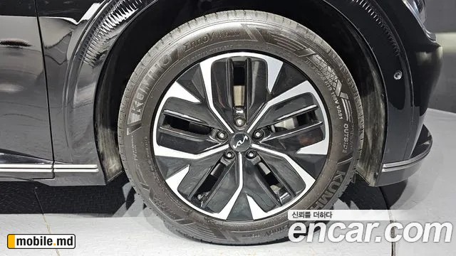 2023 Kia EV6 — photo 22