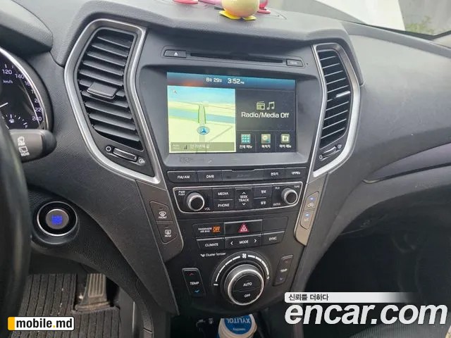 2016 Hyundai Santafe — photo 9