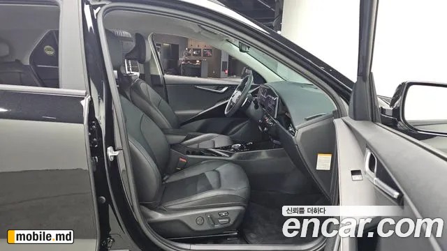 2024 Kia Niro — photo 12