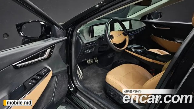 2023 Kia EV6 — photo 10