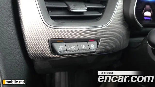 2025 Renault Arkana — photo 18