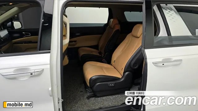 2021 Kia Canival — photo 26