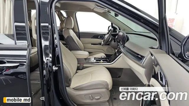 2021 Kia Canival — photo 11