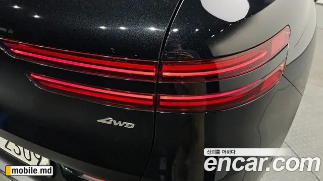 2022 Genesis GV70 — photo 24